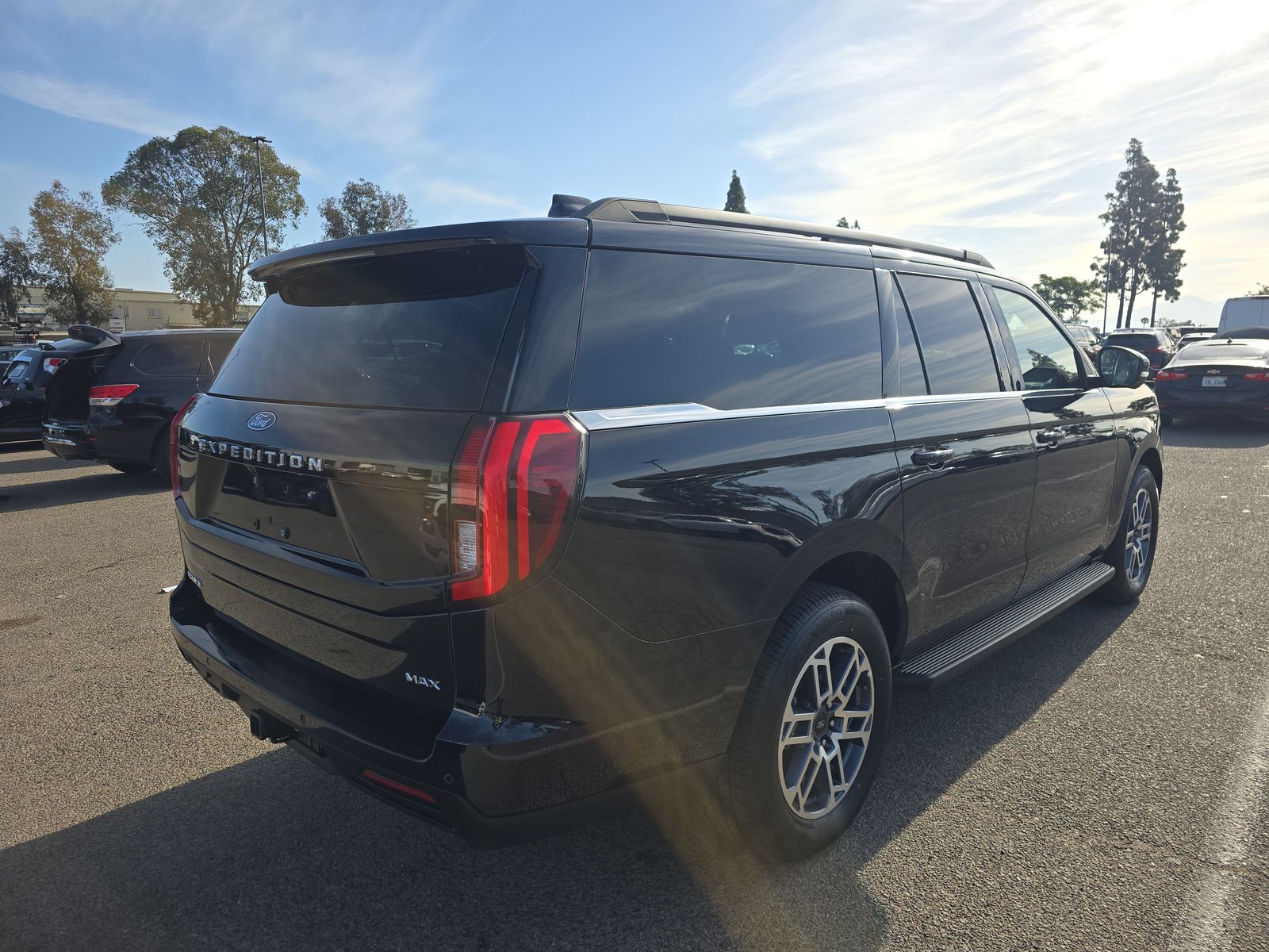 FORD EXPEDITION MAX - 5