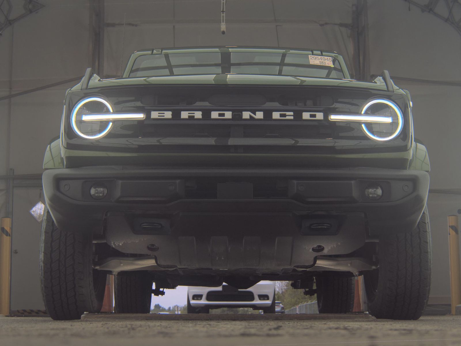 FORD BRONCO - 4