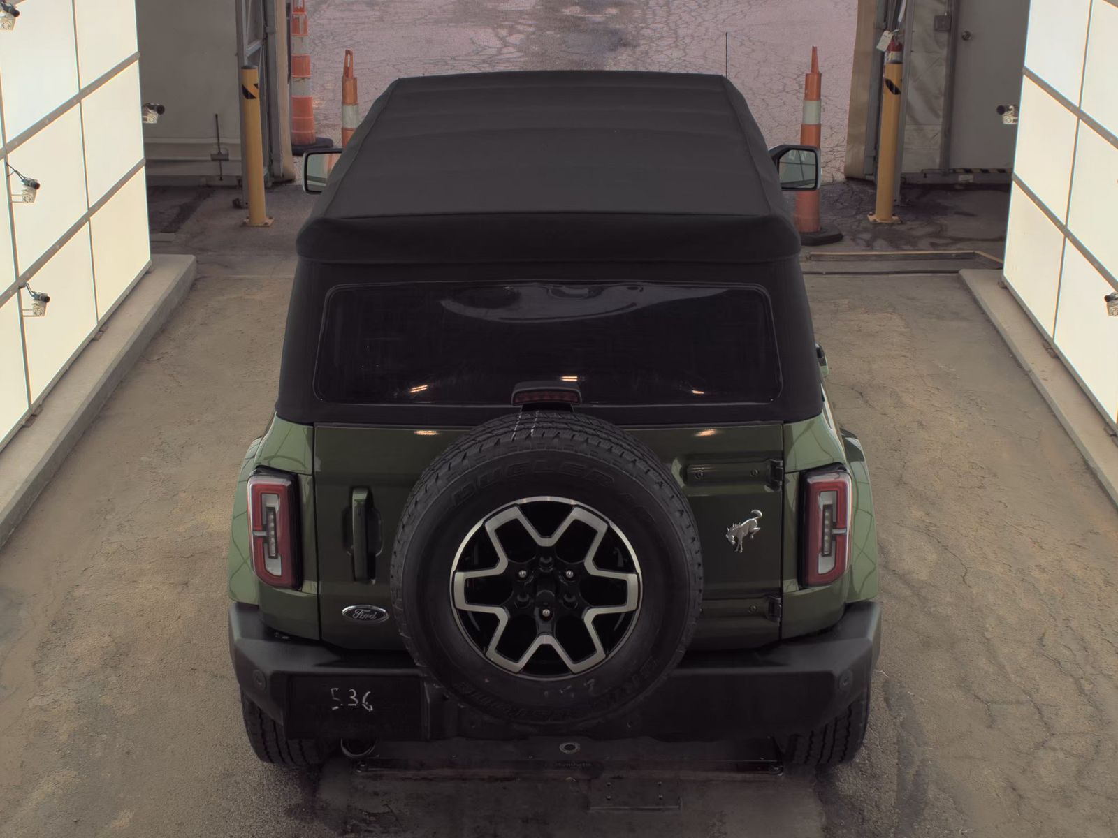 FORD BRONCO - 7