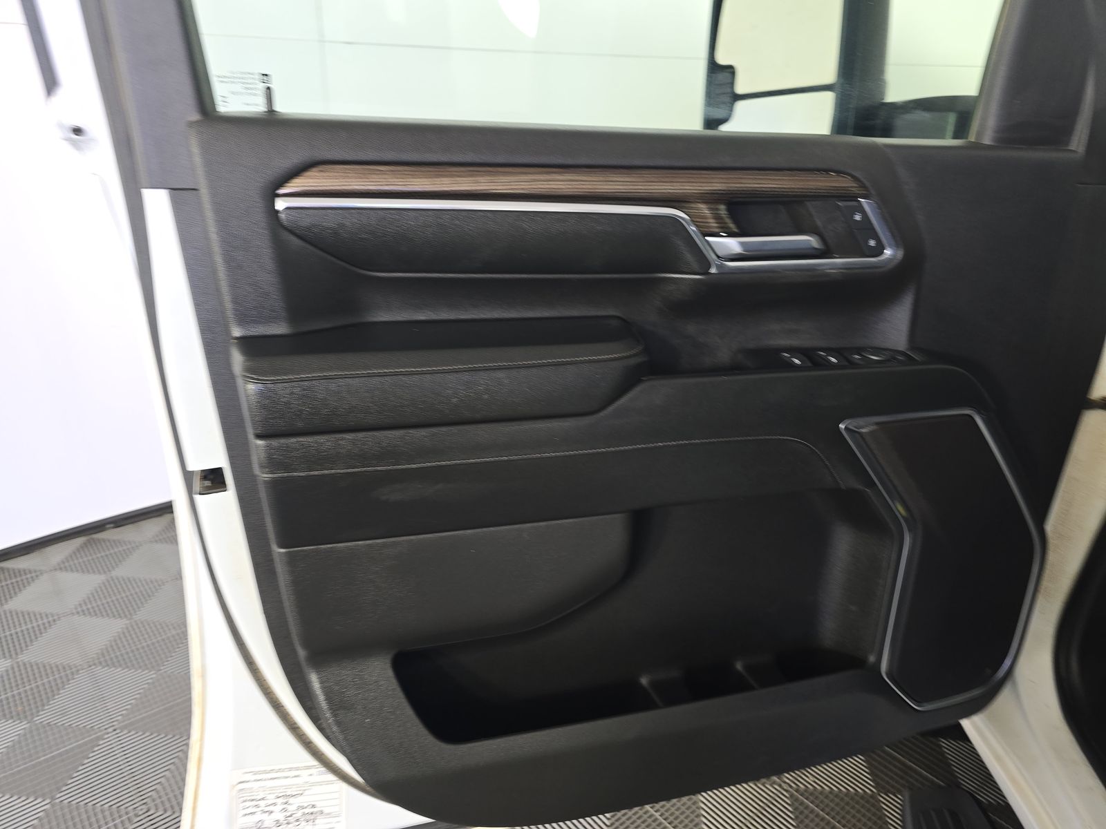 CHEVROLET OTHER - 10