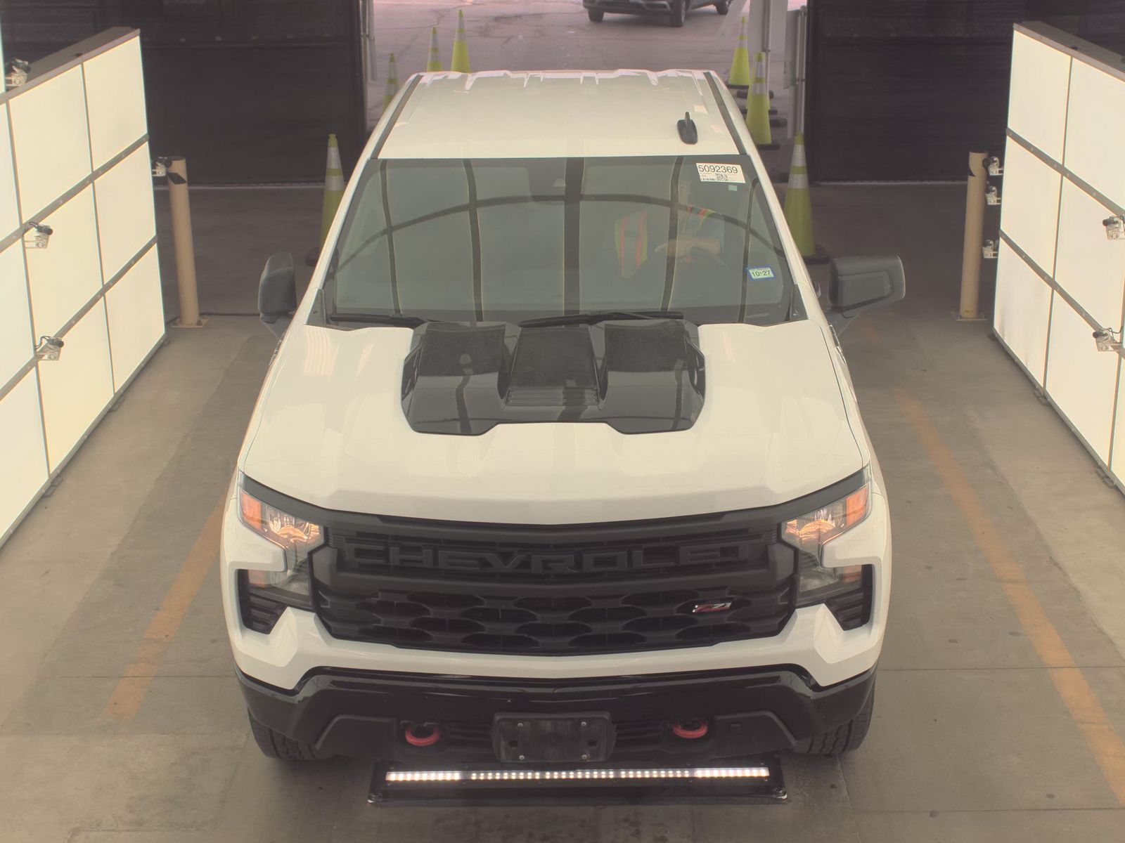 CHEVROLET SILVERADO - 3