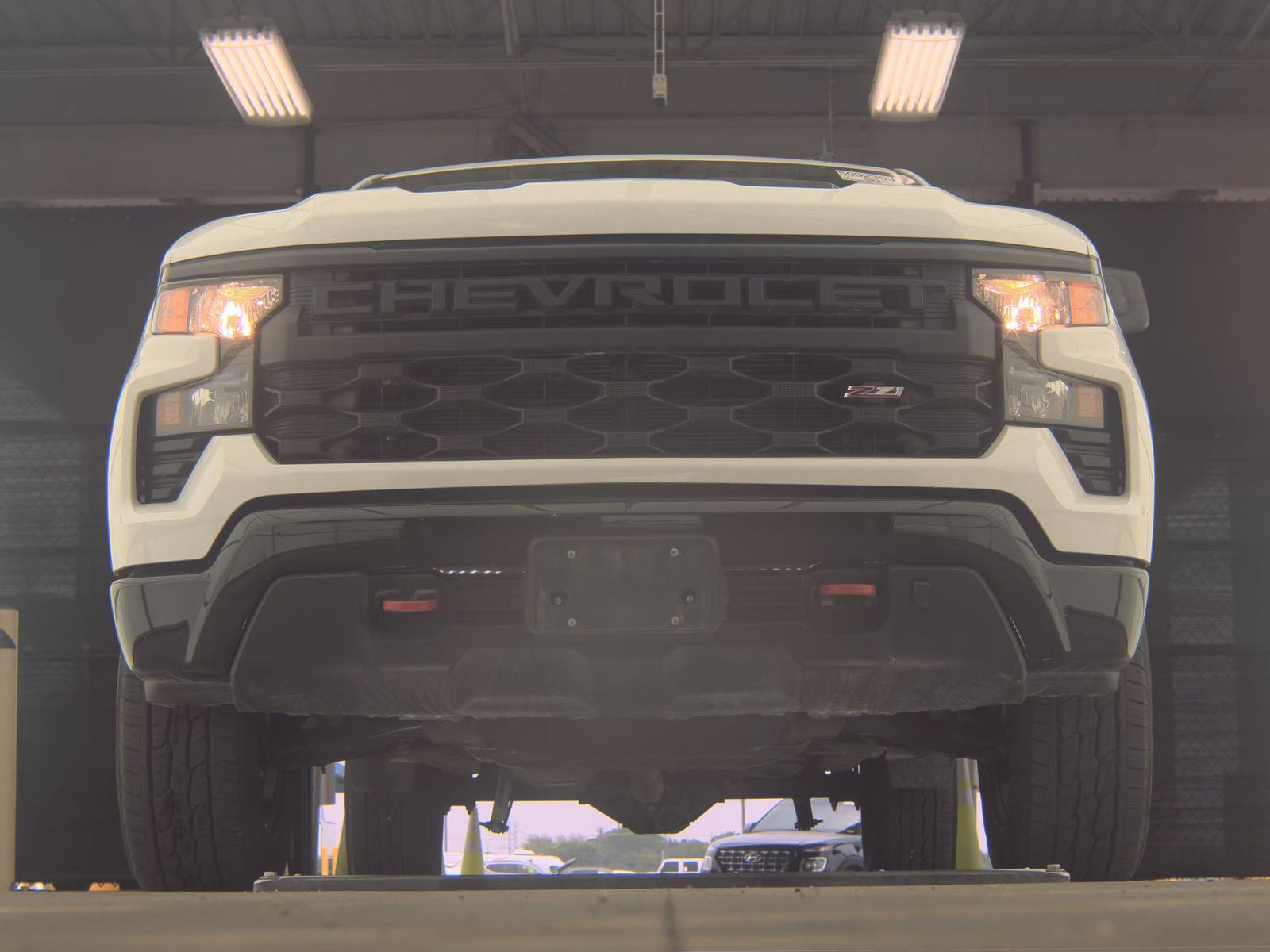 CHEVROLET SILVERADO - 4