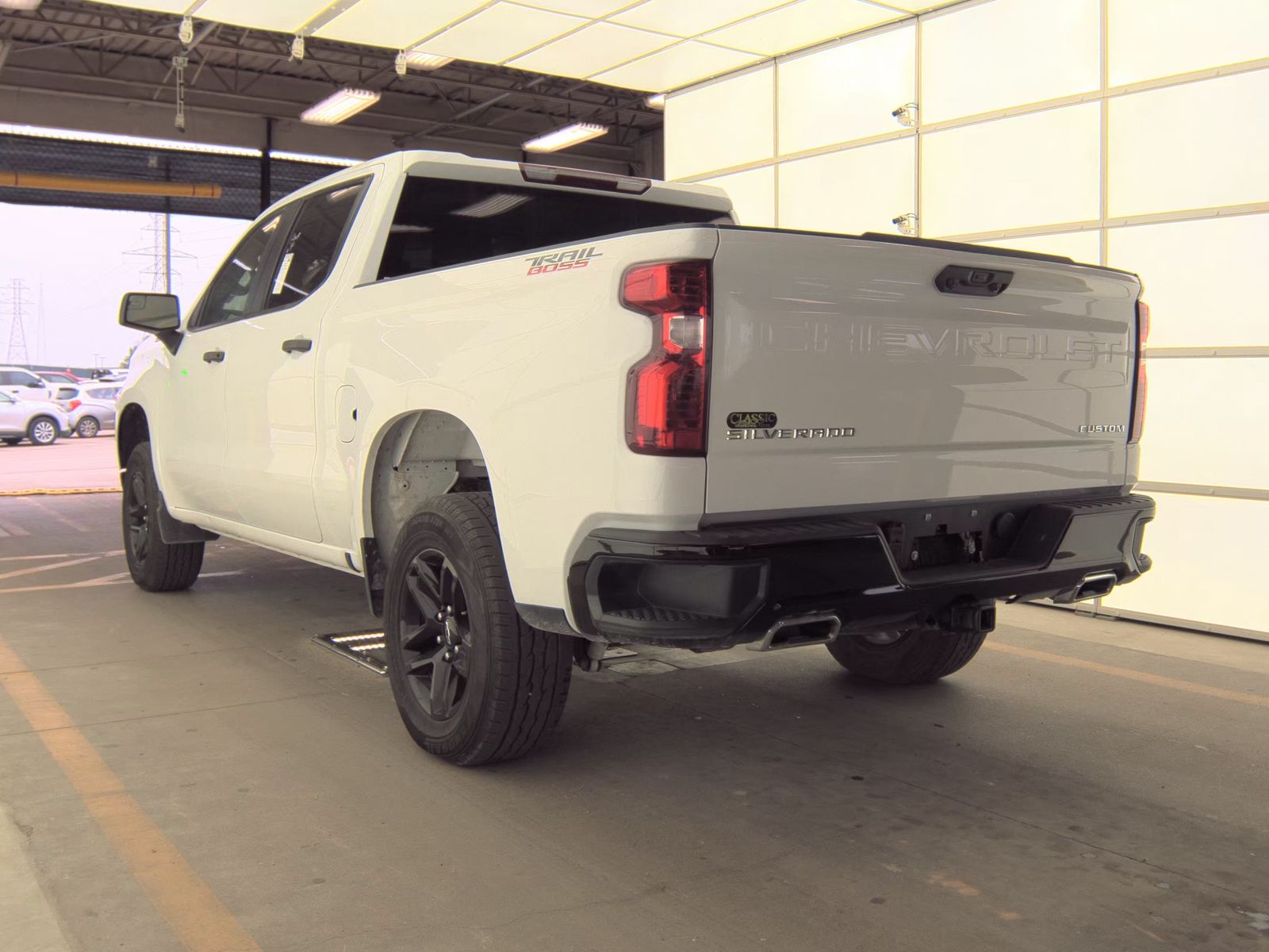 CHEVROLET SILVERADO - 9