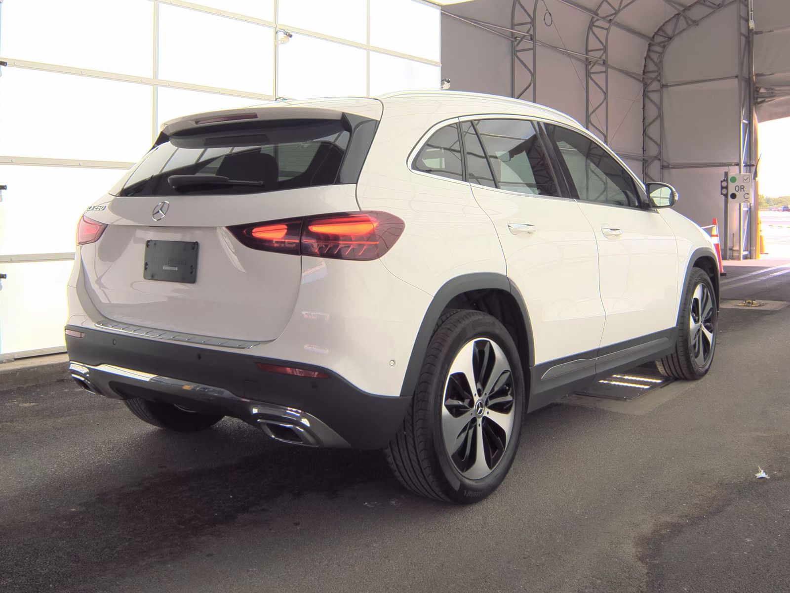 MERCEDES-BENZ GLA-CLASS - 6