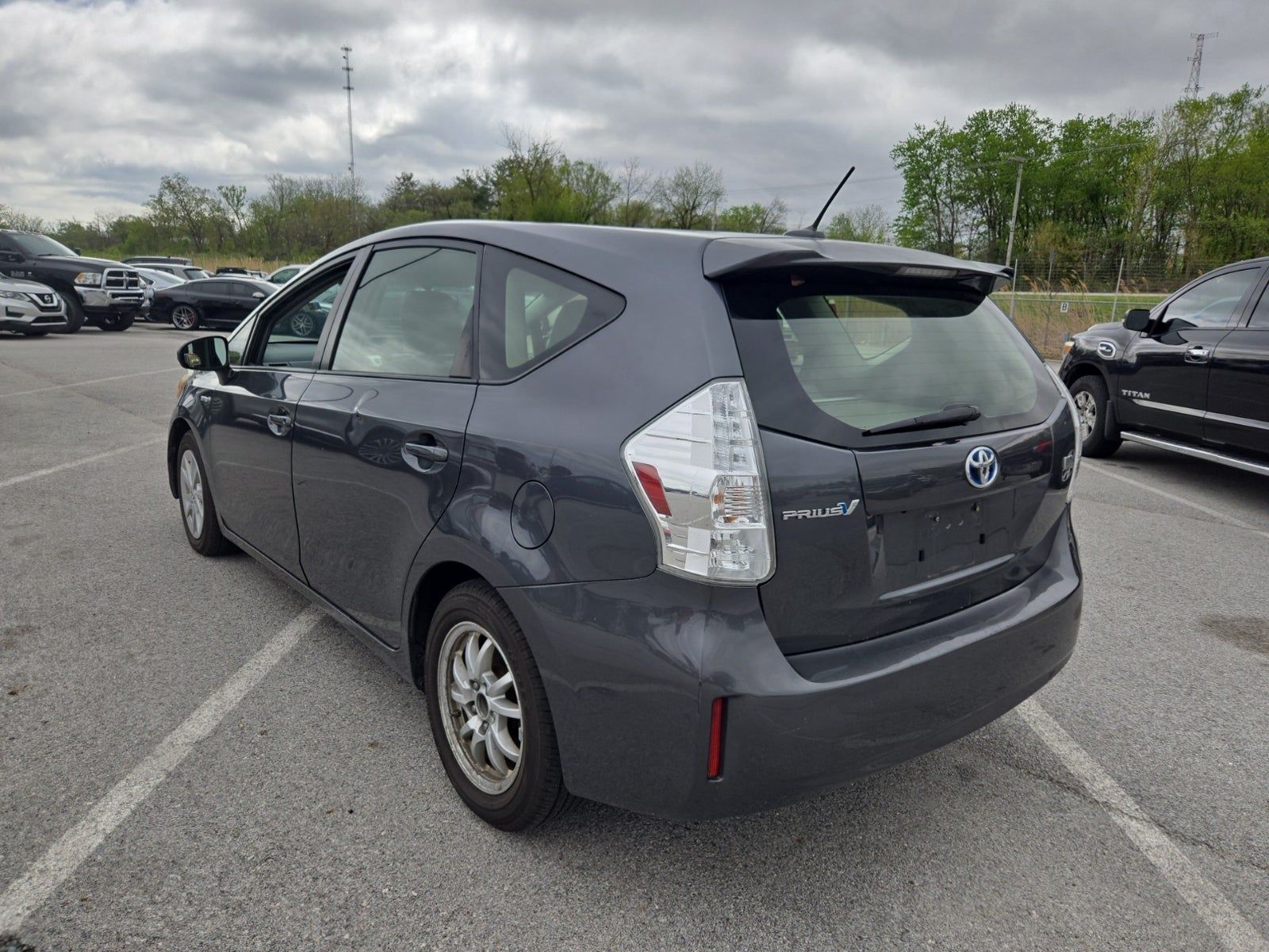 TOYOTA PRIUS - 4
