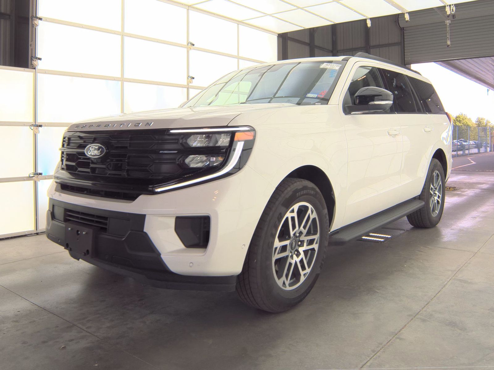 FORD EXPEDITION - 1