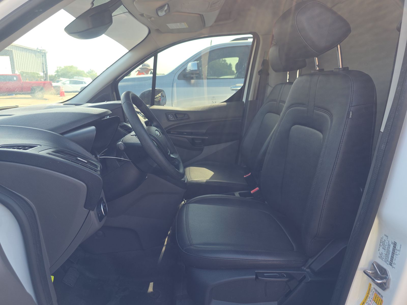 FORD TRANSIT CONNECT - 8