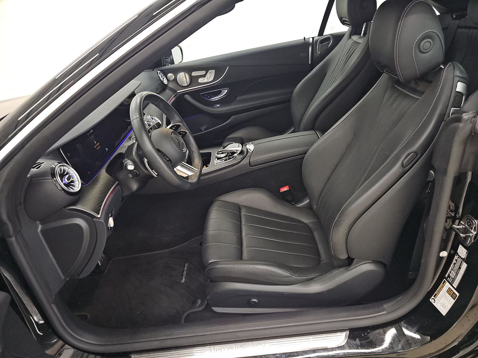 MERCEDES-BENZ E-CLASS - 8