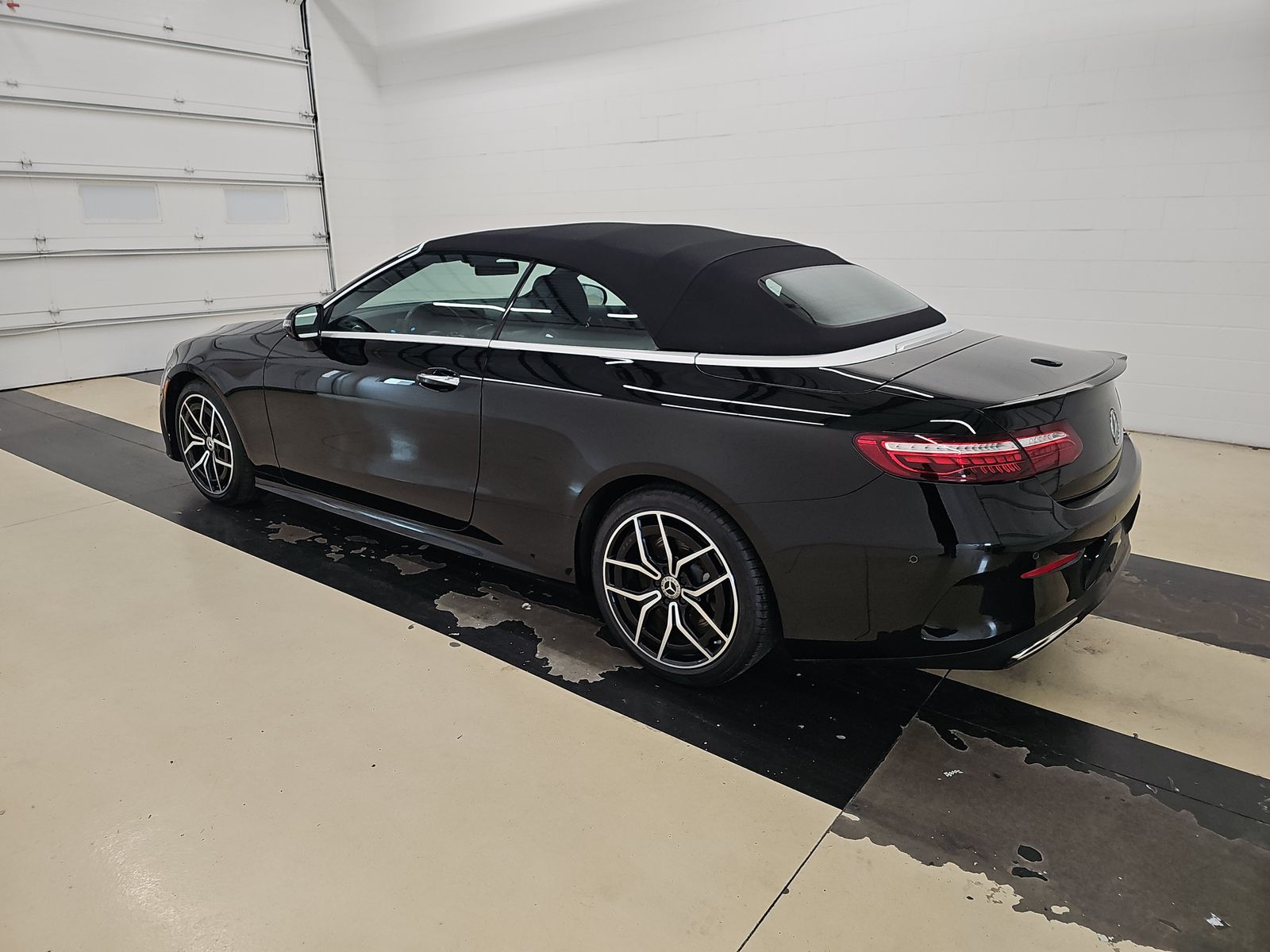 MERCEDES-BENZ E-CLASS - 7