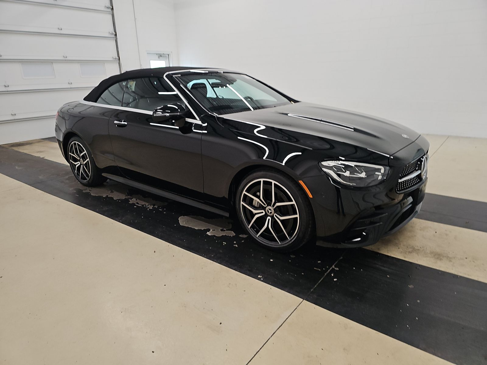 MERCEDES-BENZ E-CLASS - 4