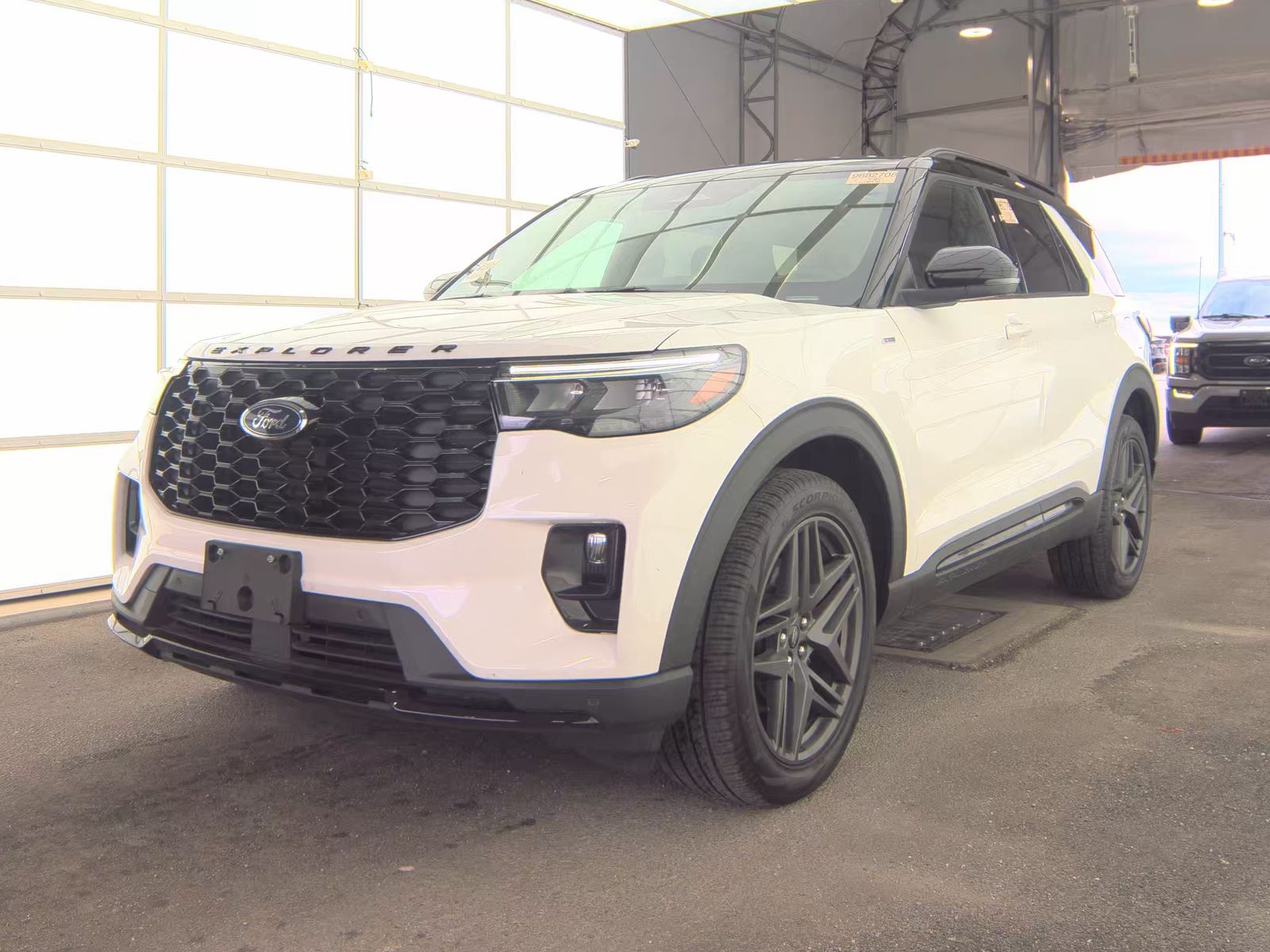 FORD EXPLORER - 1