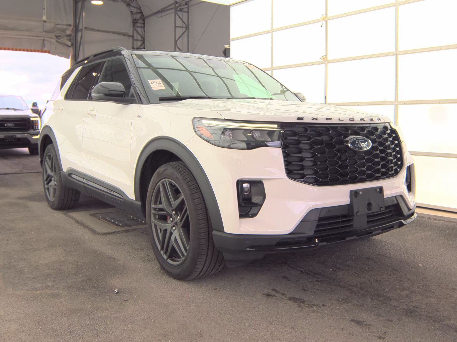 FORD EXPLORER - 5