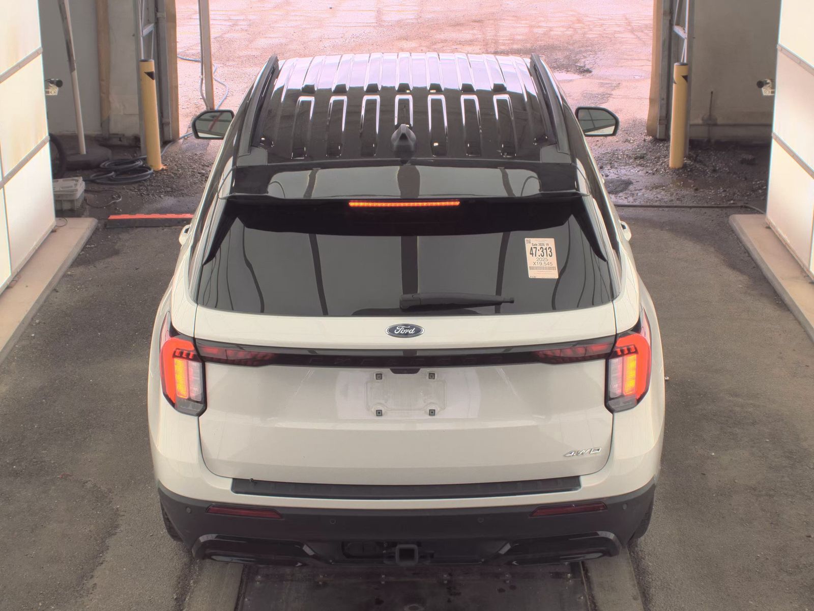 FORD EXPLORER - 7
