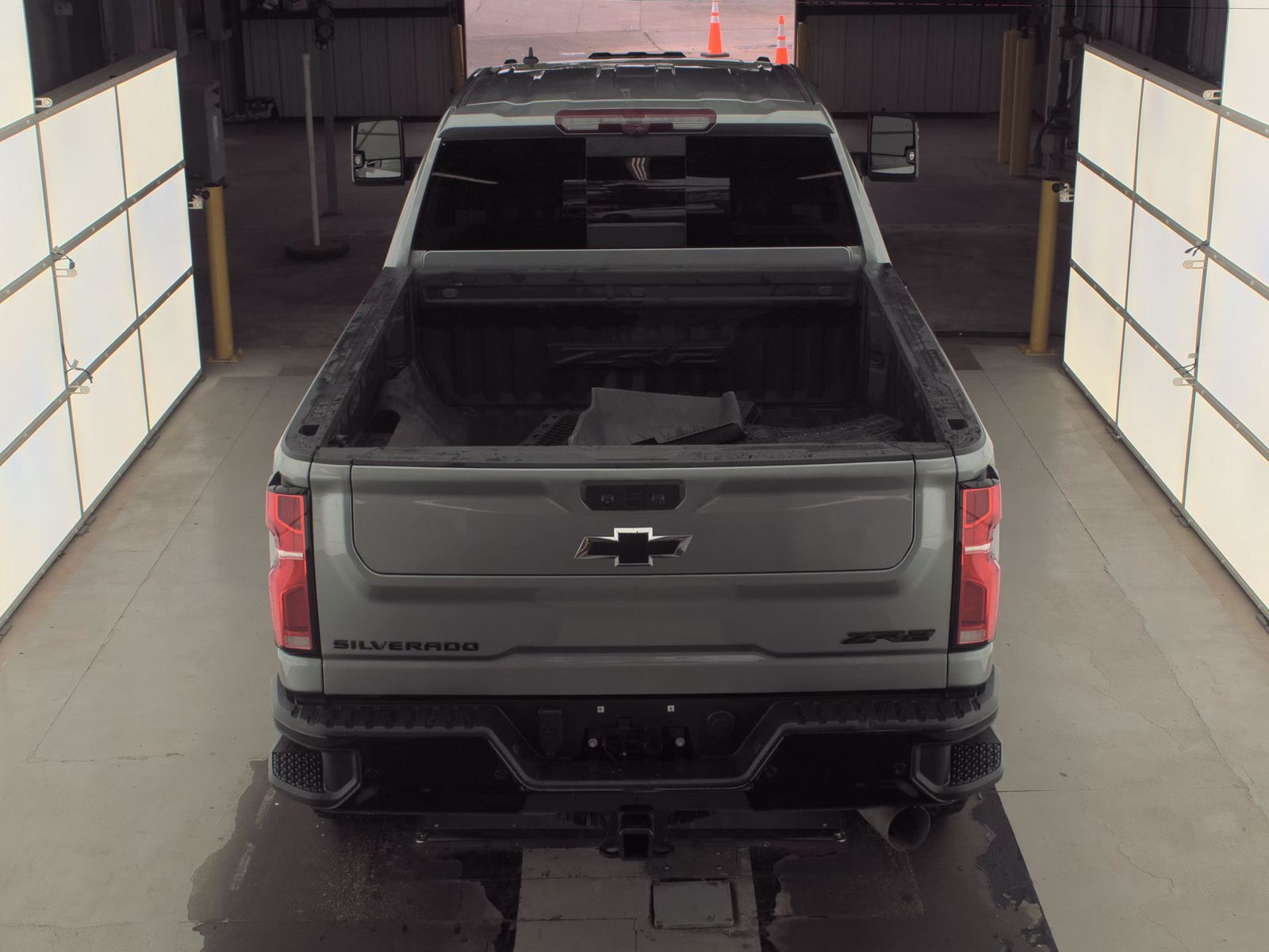 CHEVROLET SILVERADO - 7
