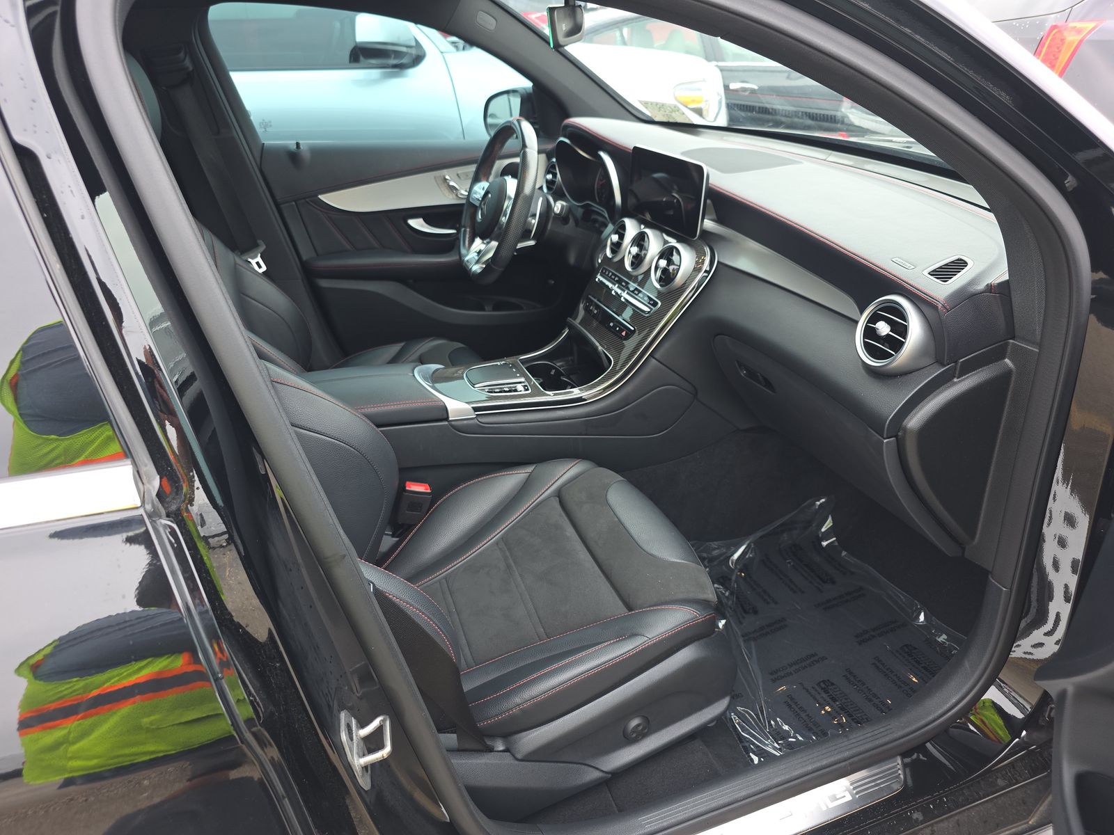 MERCEDES-BENZ GLC-CLASS AMG - 9