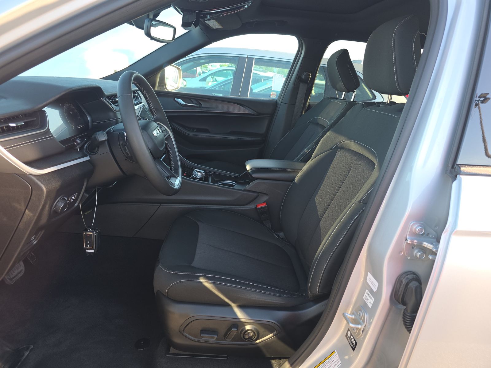 JEEP GRAND CHEROKEE - 8