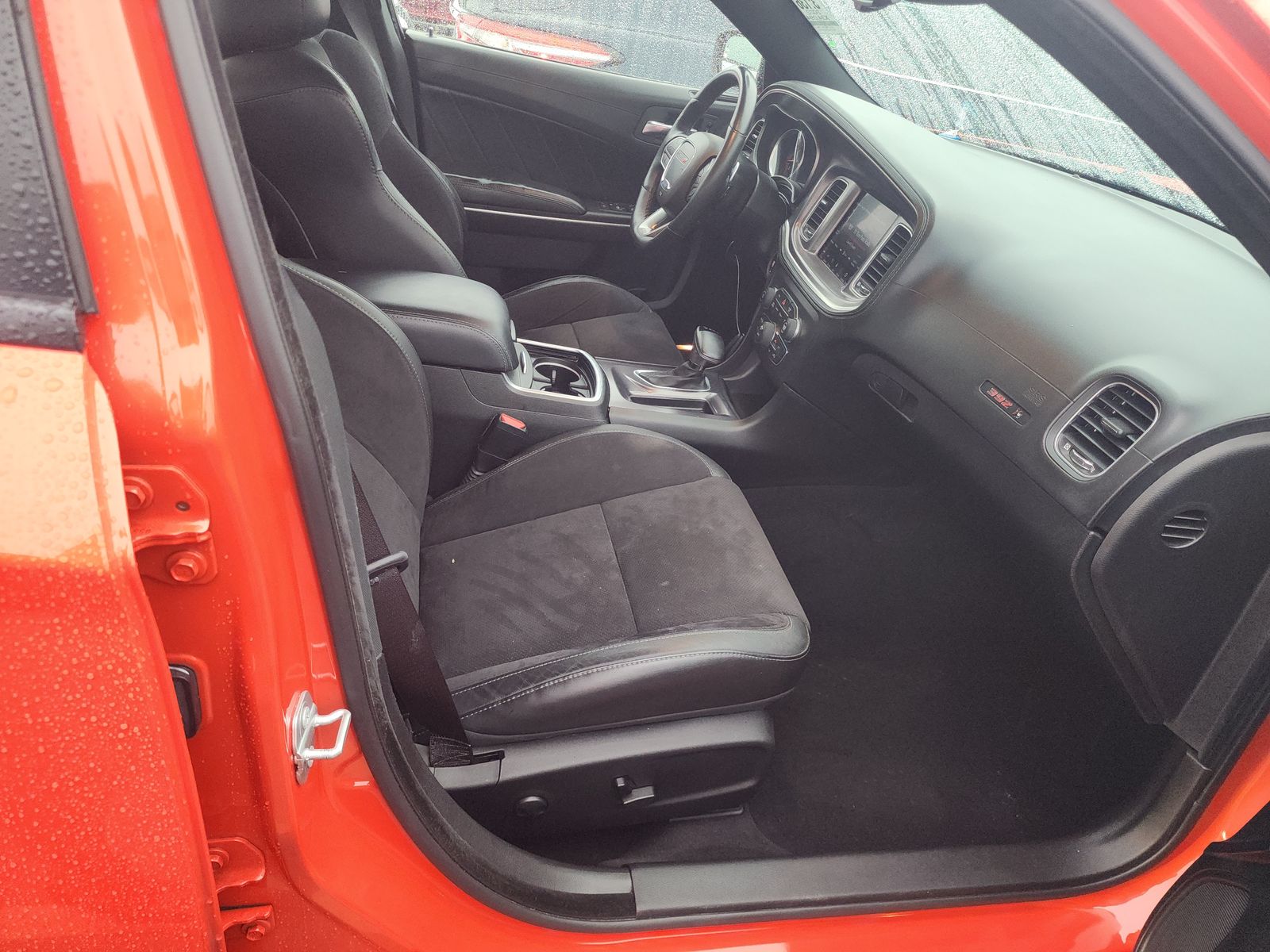 DODGE CHALLENGER - 9