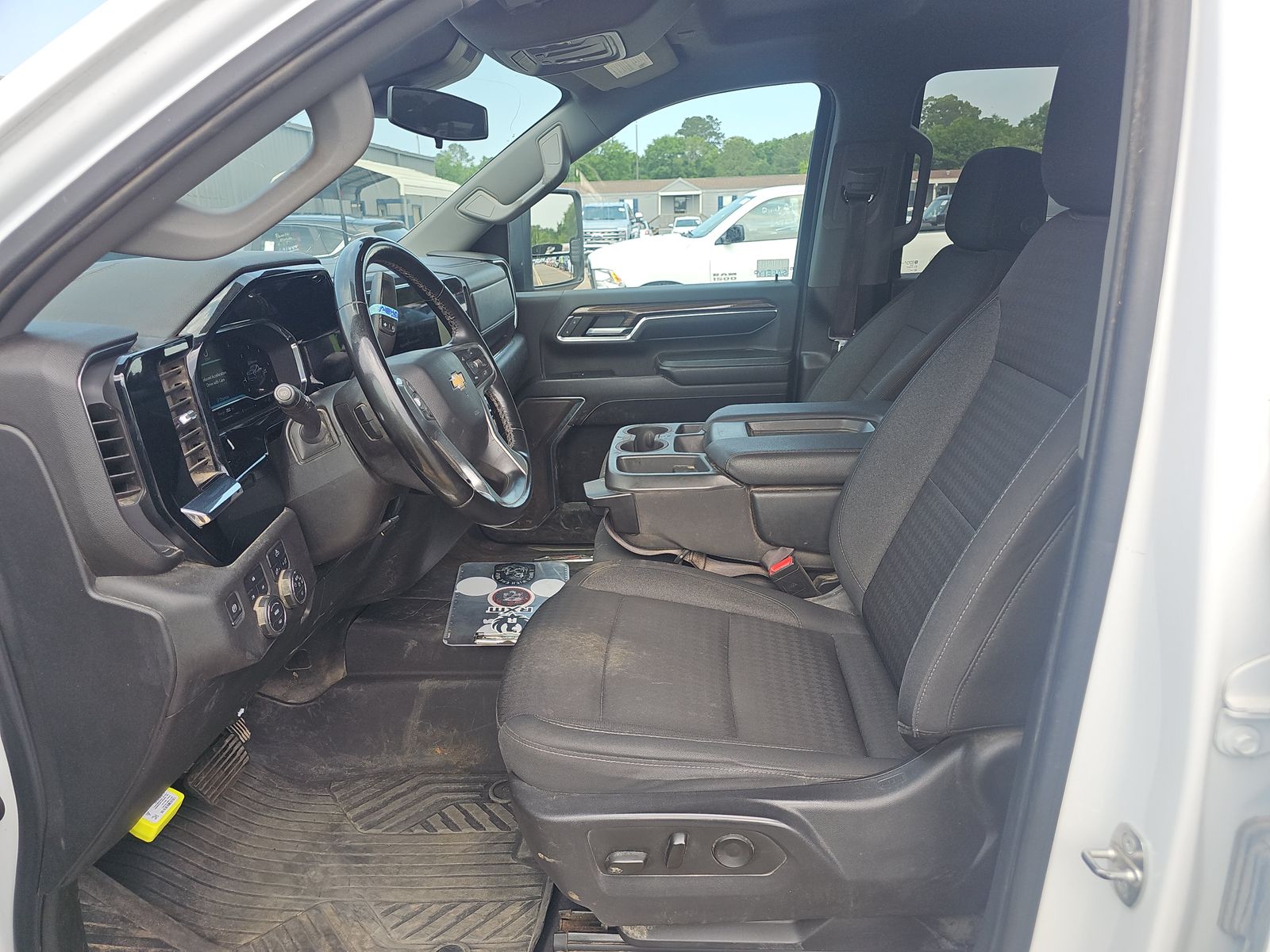 2024 Chevrolet Silverado 2500HD LT AWD