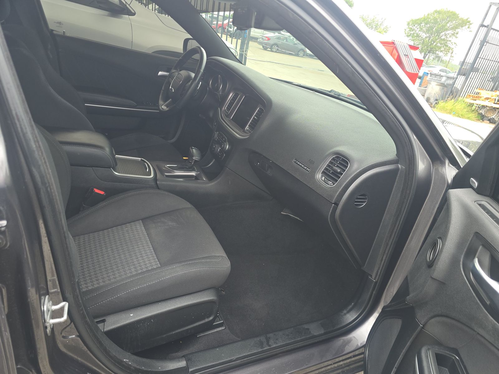 DODGE CHALLENGER - 9