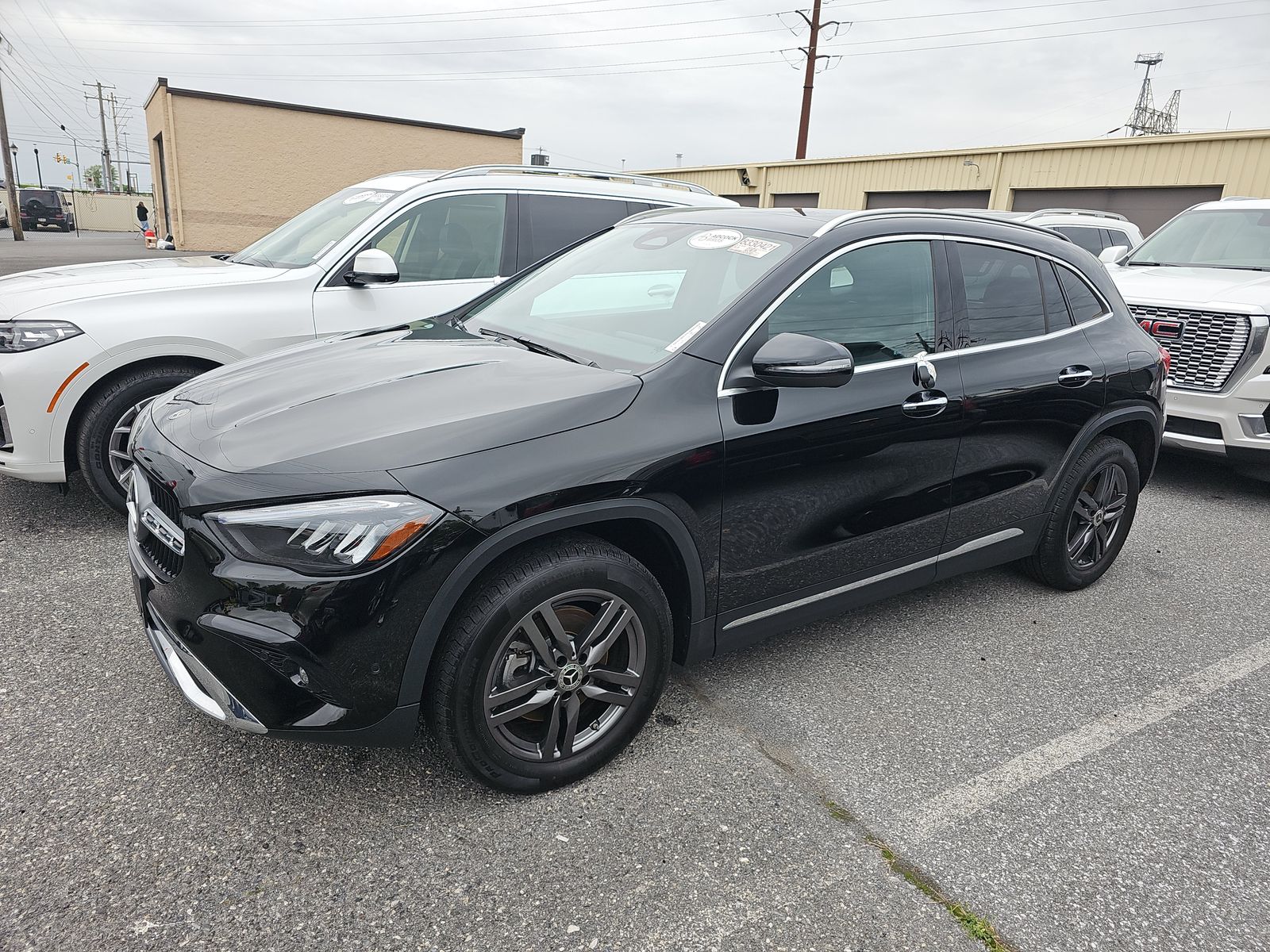 MERCEDES-BENZ GLA-CLASS - 1