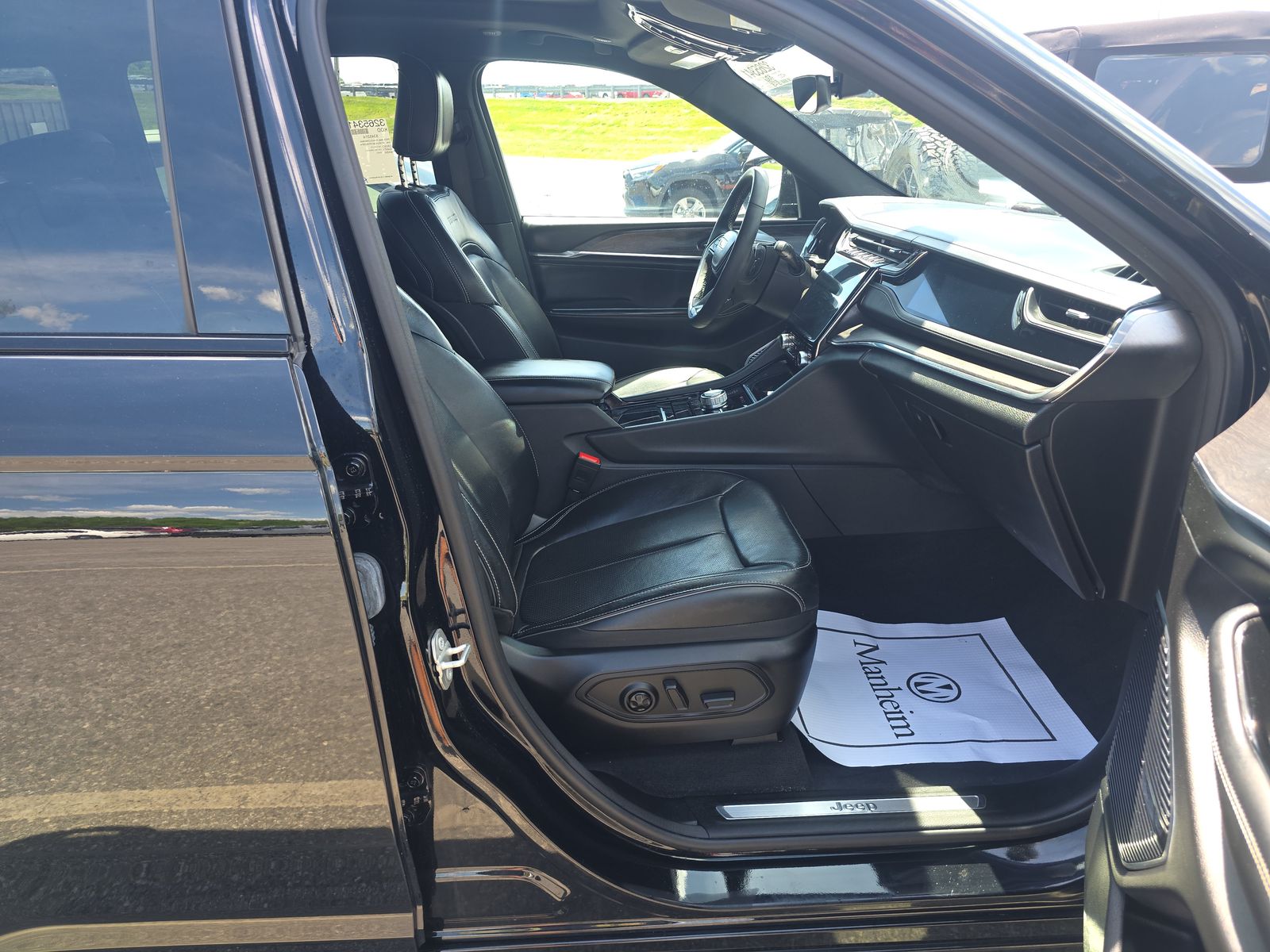 JEEP GRAND CHEROKEE - 9