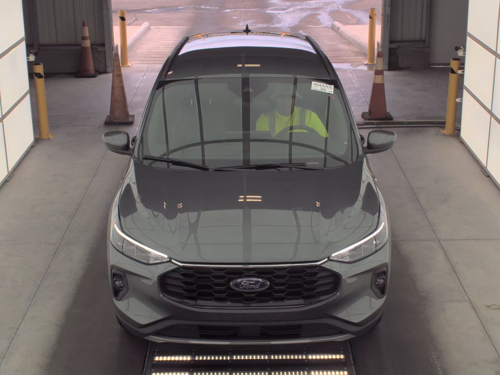 FORD ESCAPE - 3