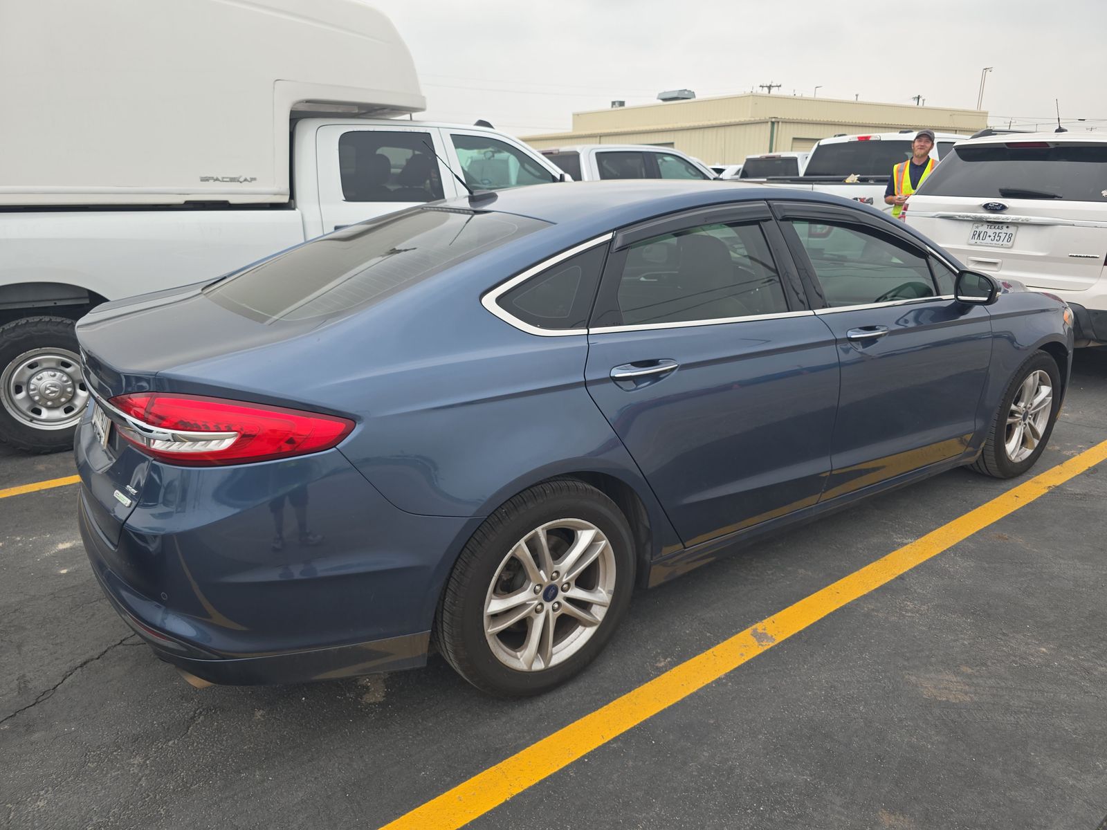 FORD FUSION - 5