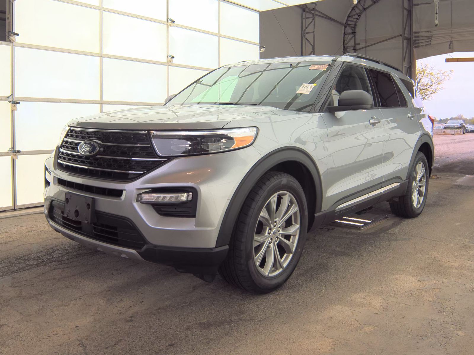 FORD EXPLORER - 1