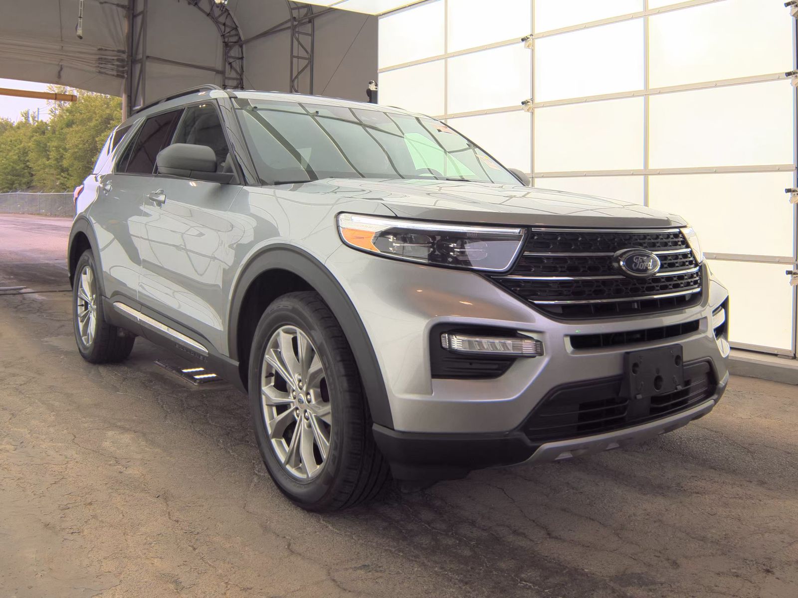 FORD EXPLORER - 5