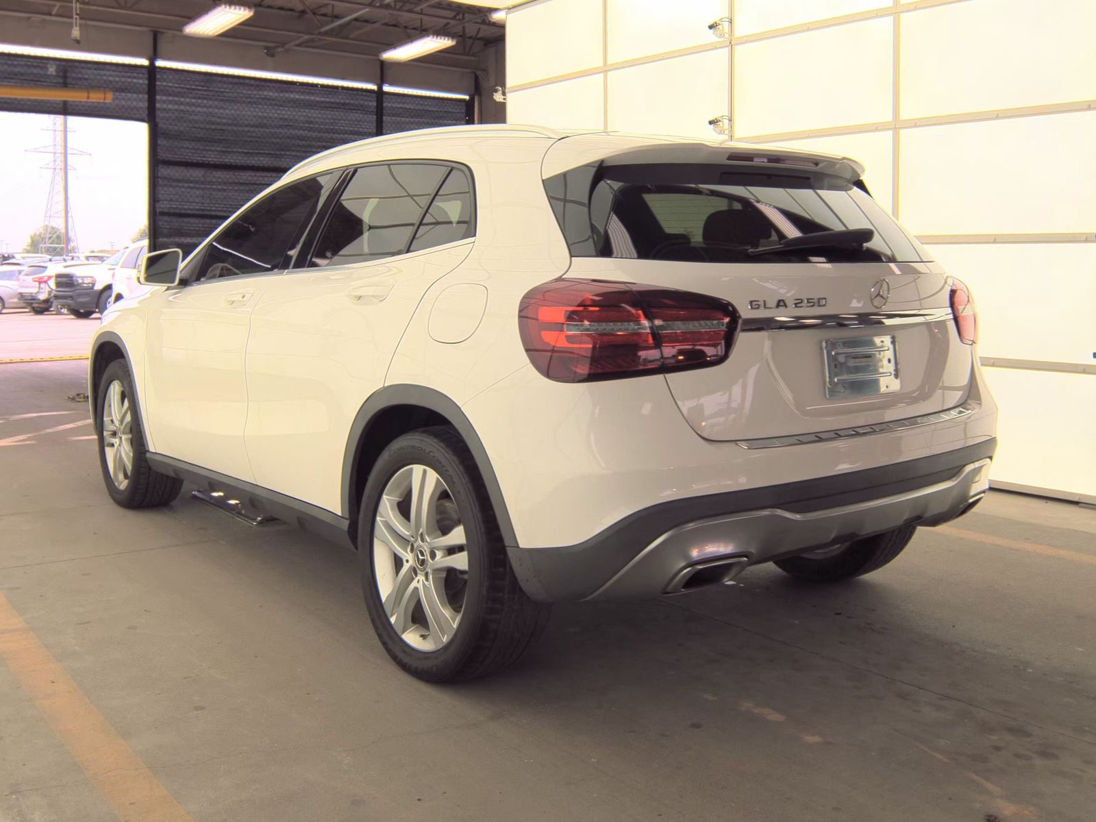 MERCEDES-BENZ GLA-CLASS - 9