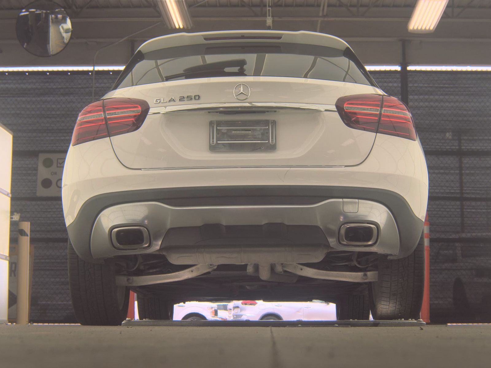 MERCEDES-BENZ GLA-CLASS - 8