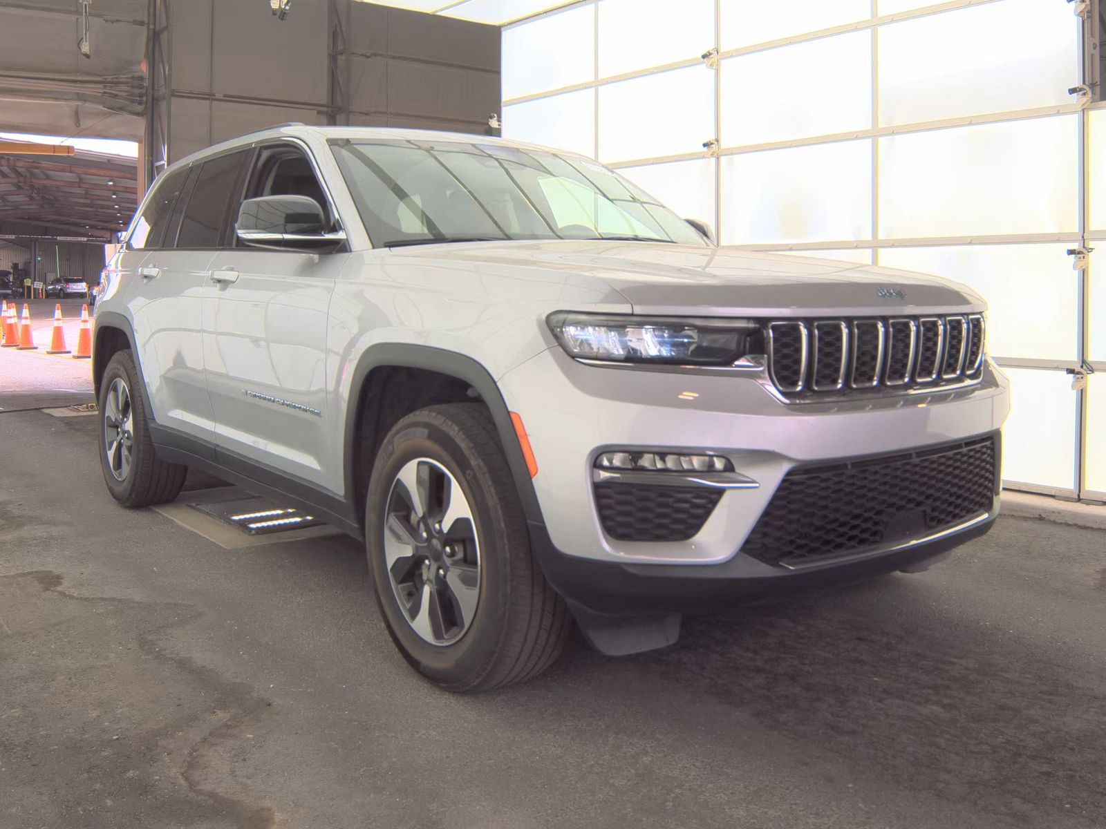 JEEP GRAND CHEROKEE - 4