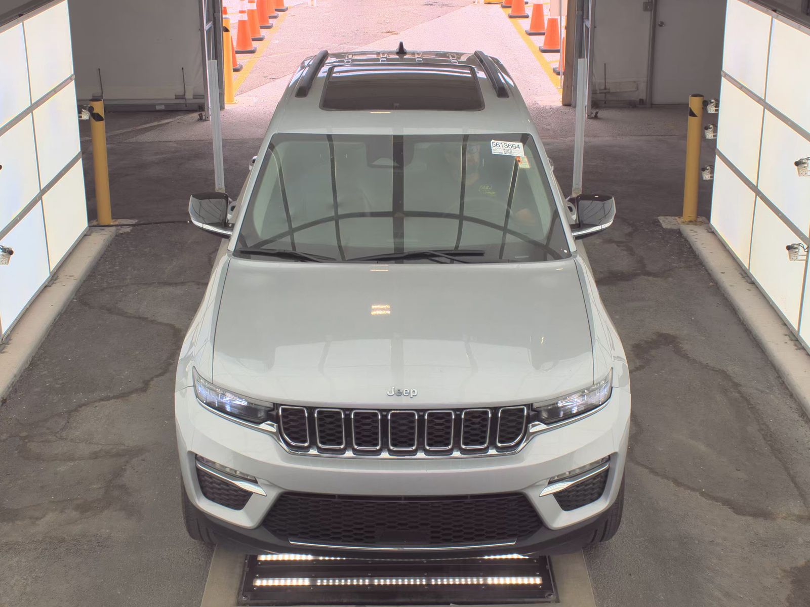 JEEP GRAND CHEROKEE - 3