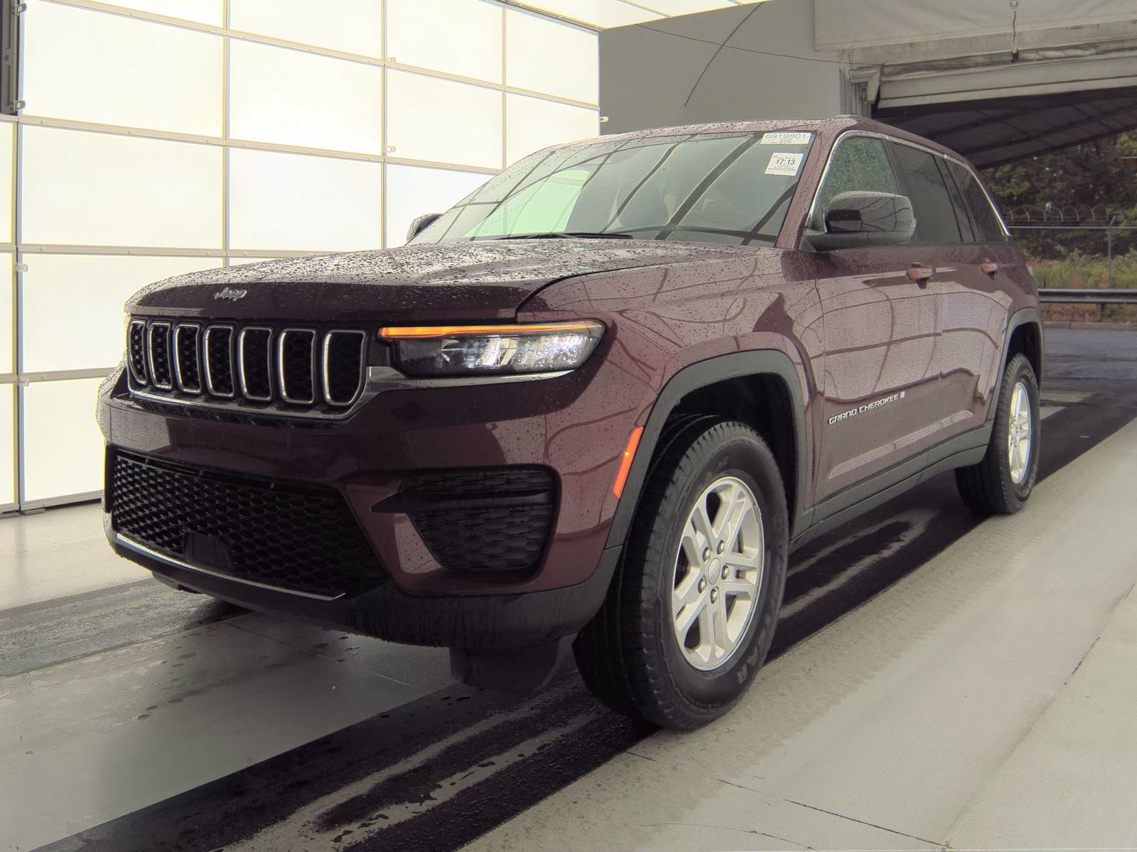 JEEP GRAND CHEROKEE - 1