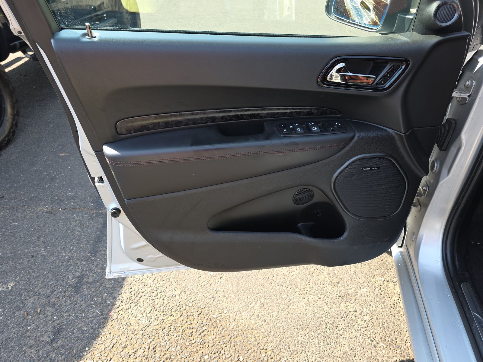 DODGE CHALLENGER - 10