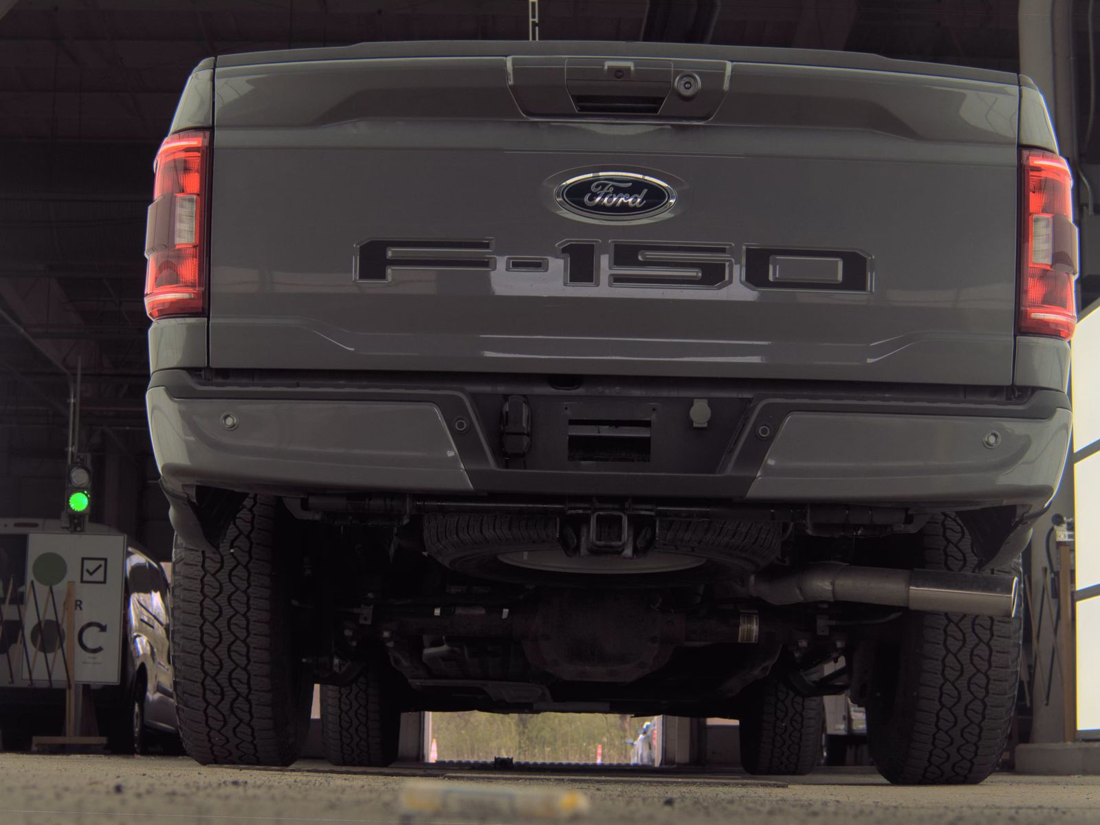 FORD F-150 - 8