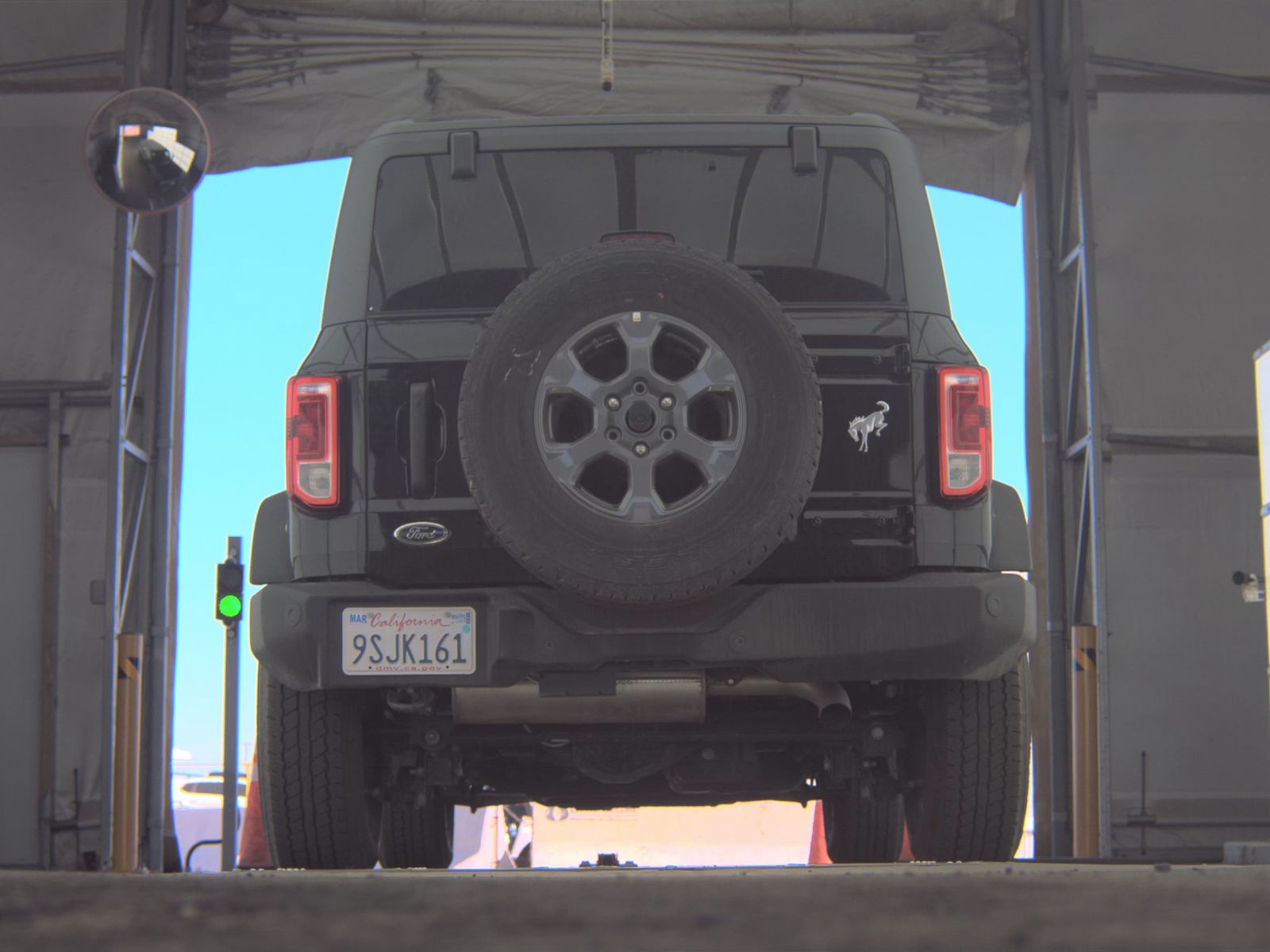 FORD BRONCO - 8