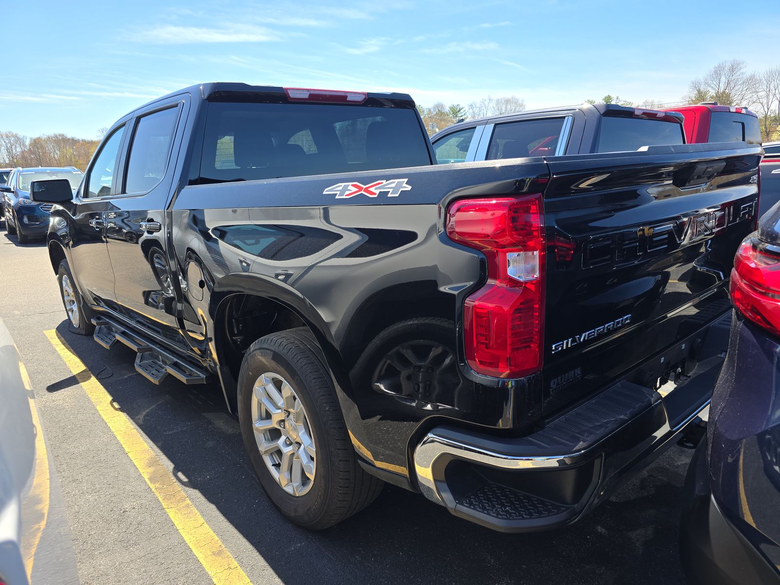 2023 Chevrolet Silverado 1500 LT AWD