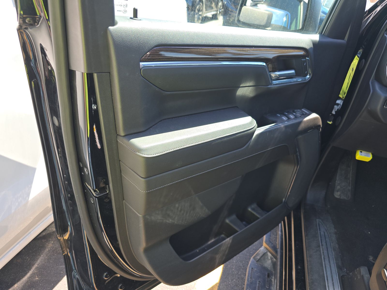 2023 Chevrolet Silverado 1500 LT AWD