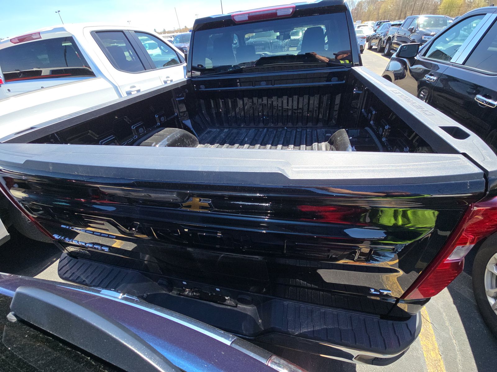 2023 Chevrolet Silverado 1500 LT AWD