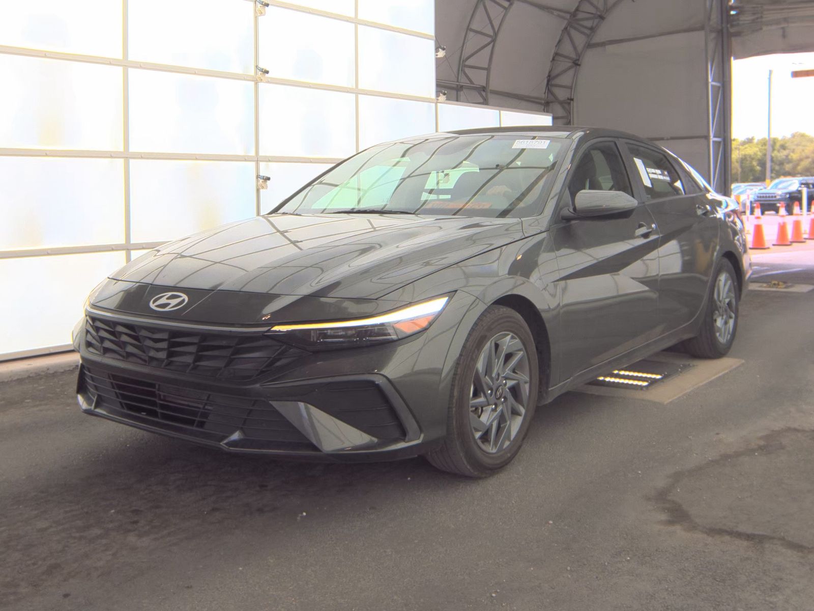 2024 Hyundai Elantra SEL FWD