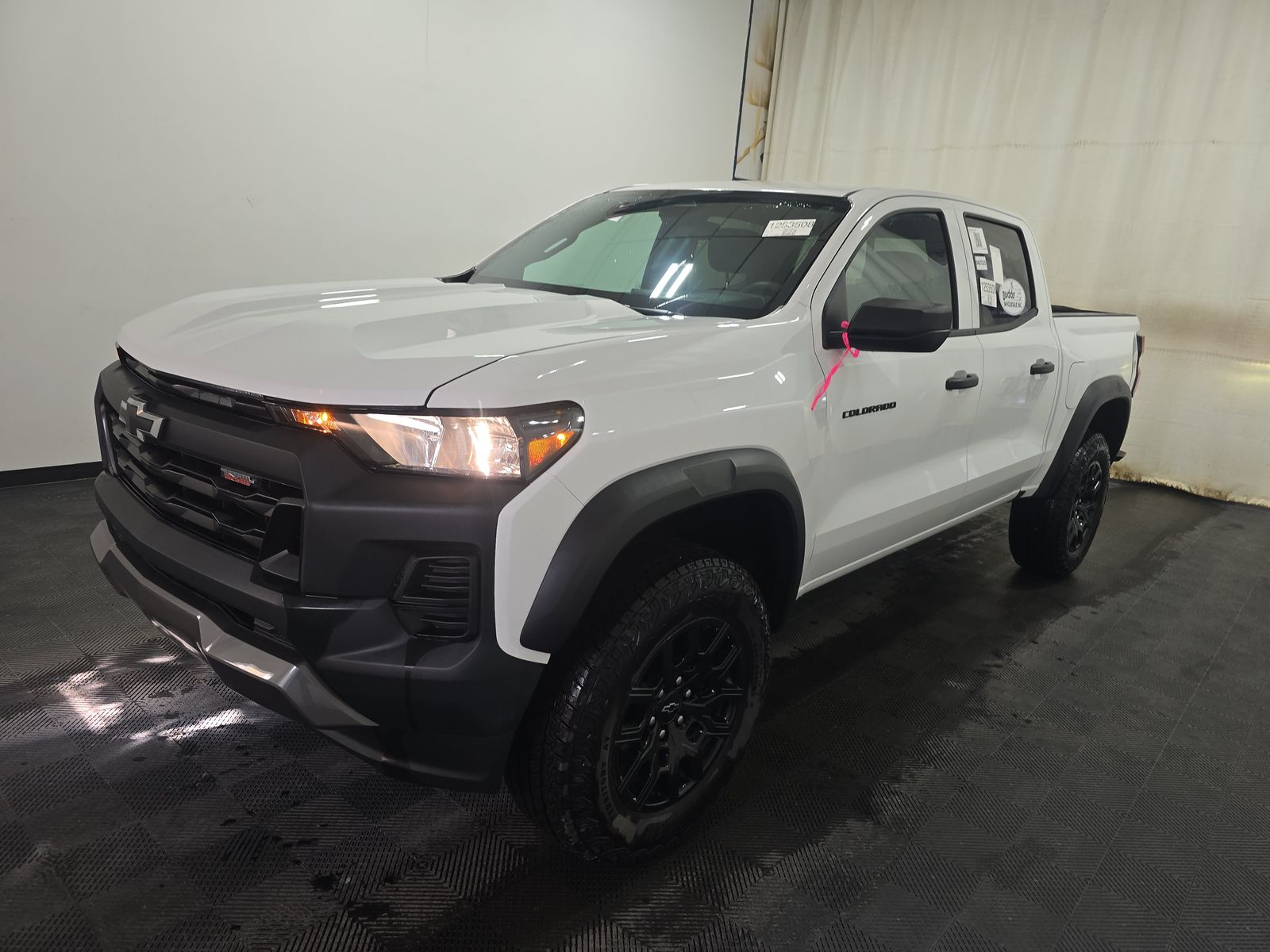 CHEVROLET SILVERADO - 1