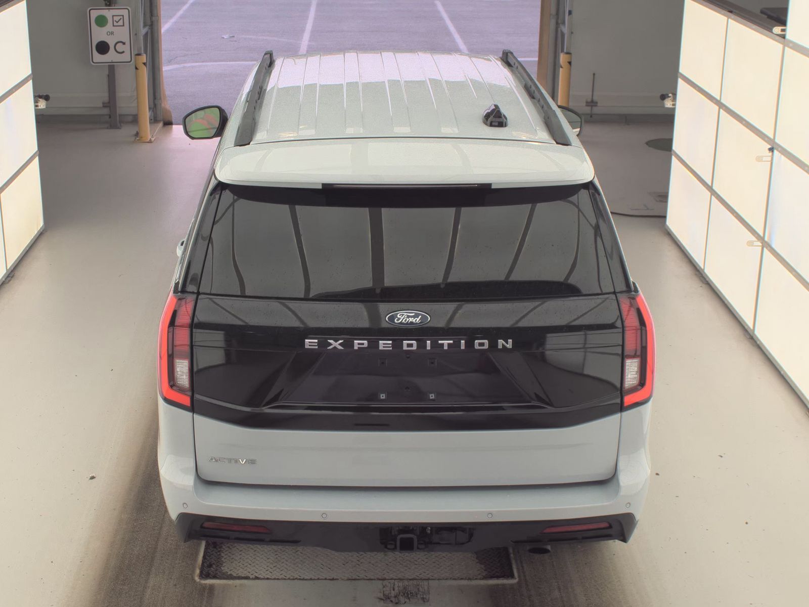 FORD EXPEDITION - 7