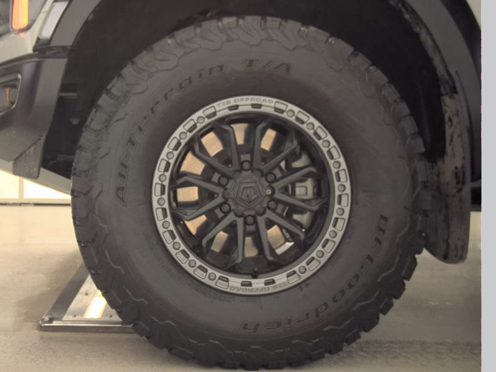 FORD F-150 - 10
