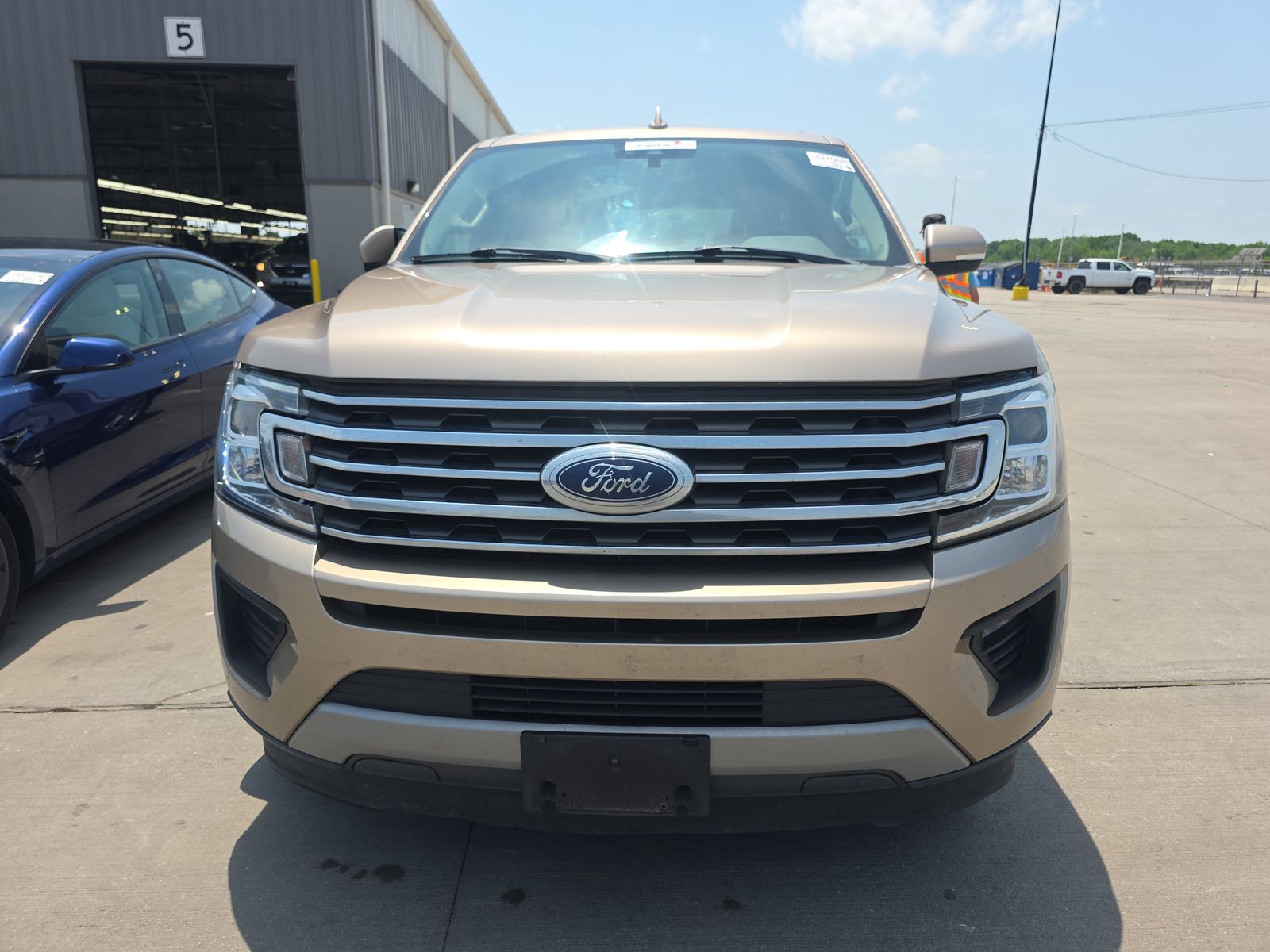 FORD EXPEDITION MAX - 3