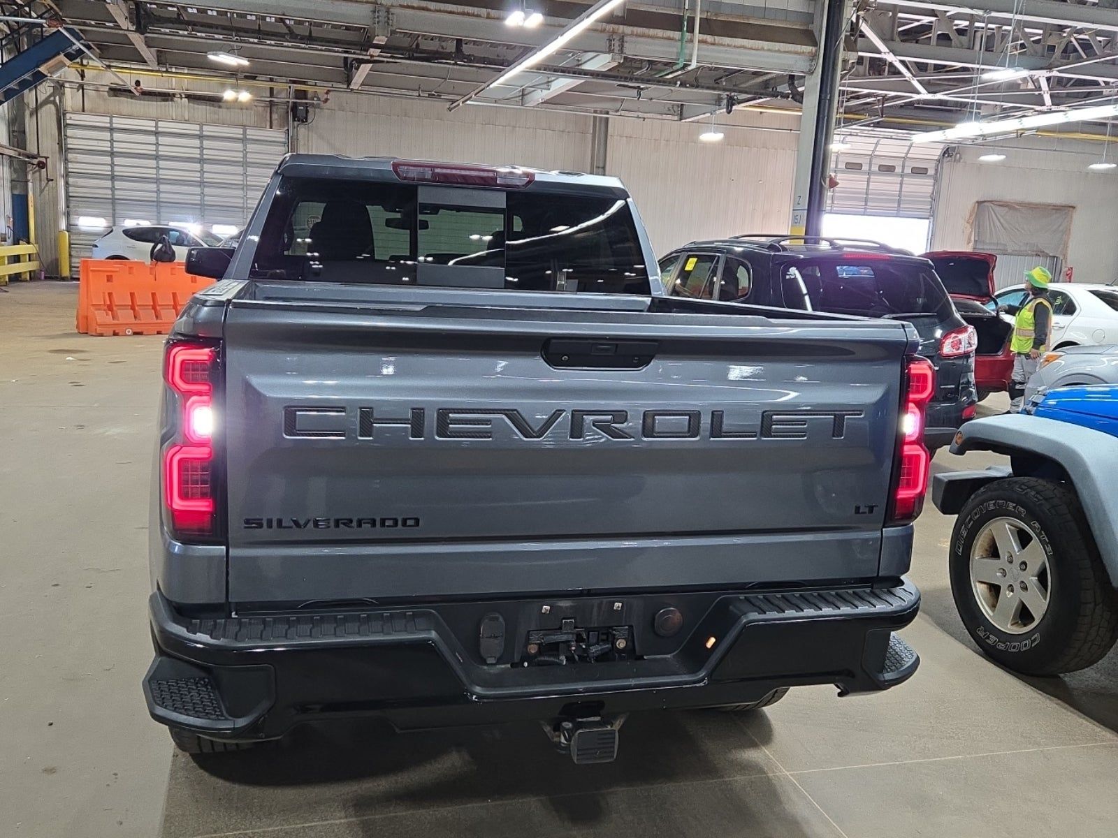 CHEVROLET SILVERADO - 5
