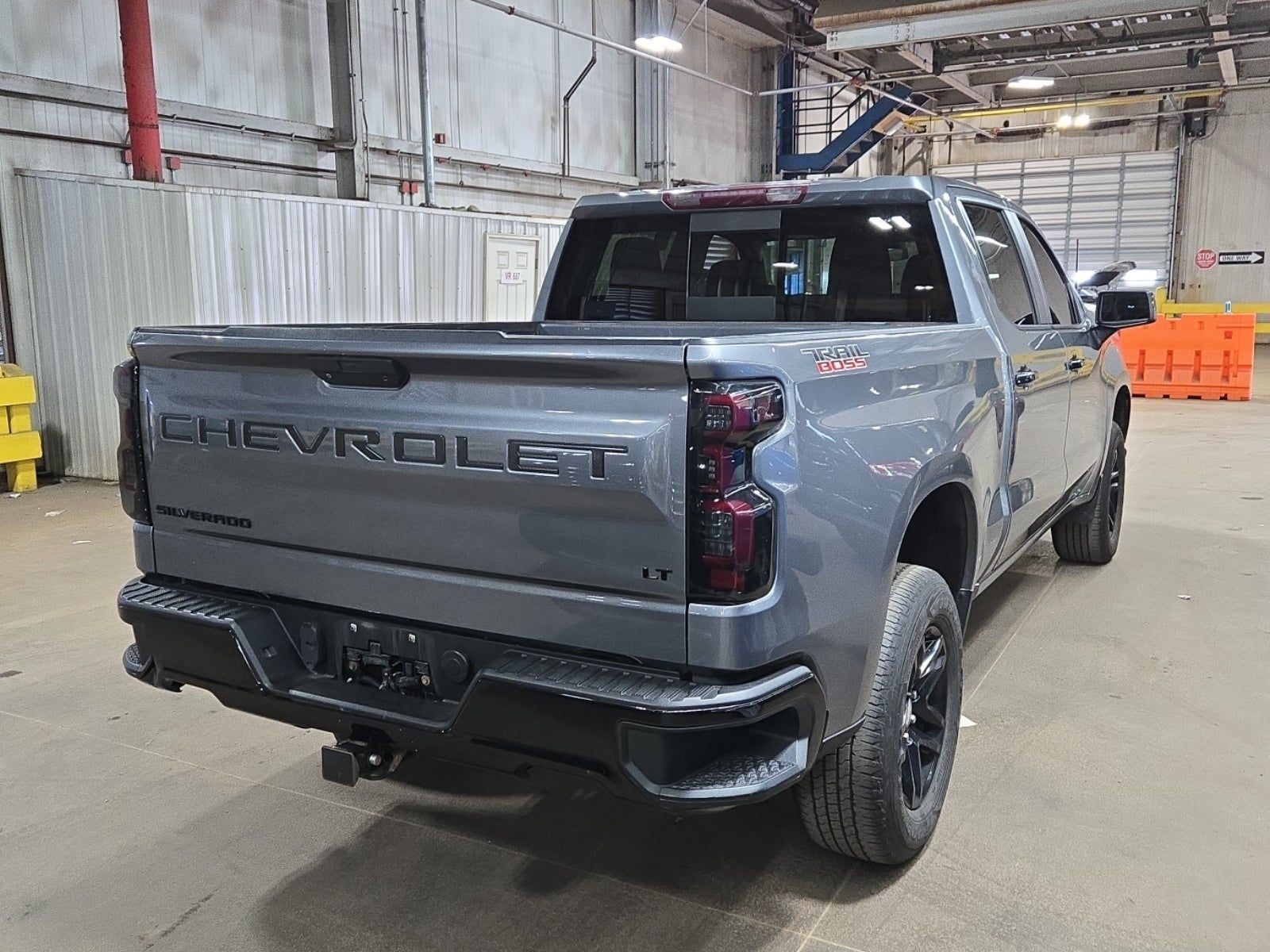 CHEVROLET SILVERADO - 6