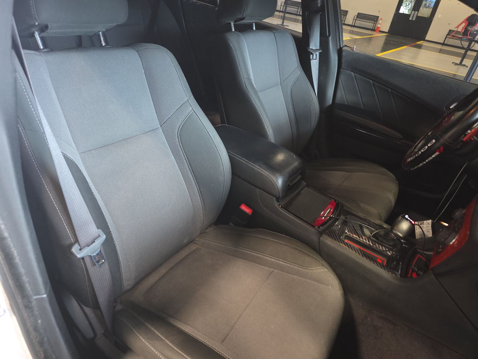 DODGE CHALLENGER - 9