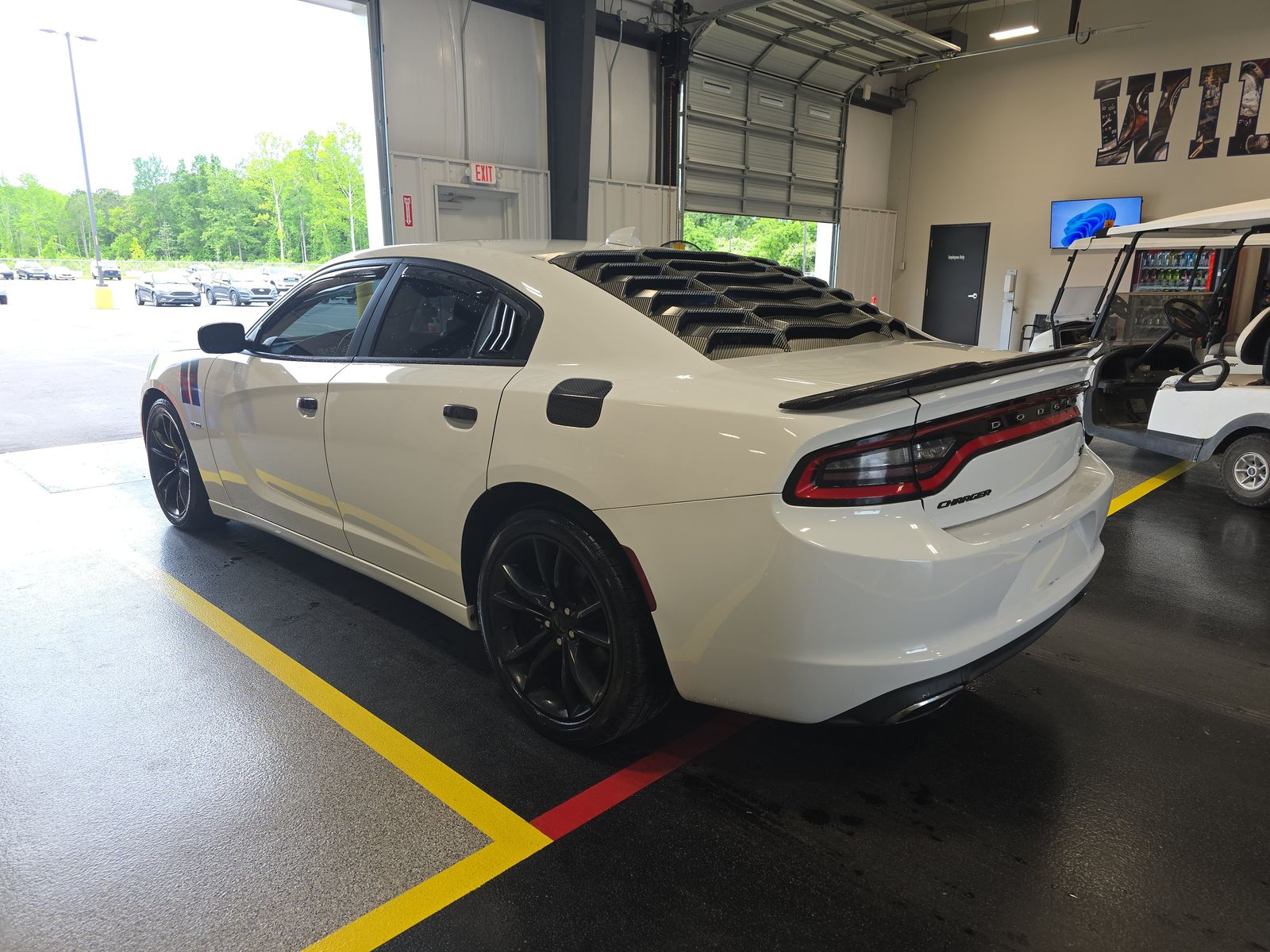 DODGE CHALLENGER - 7