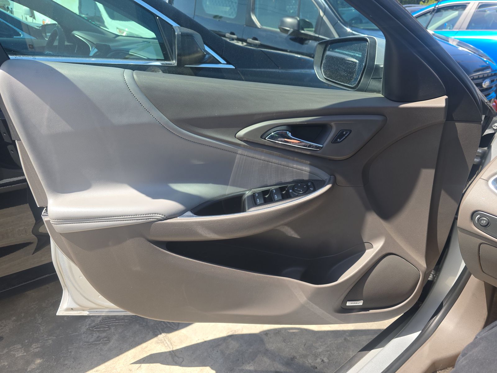 CHEVROLET CAMARO - 10